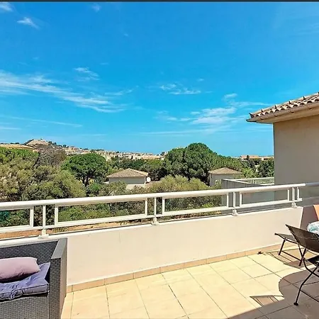Calvi, T3 -50m2 Lumineux, 2 Chbre, 4 Pers, Terrasse 20m2 Sans Vis A Vis, Parking * Calvi (Corsica)